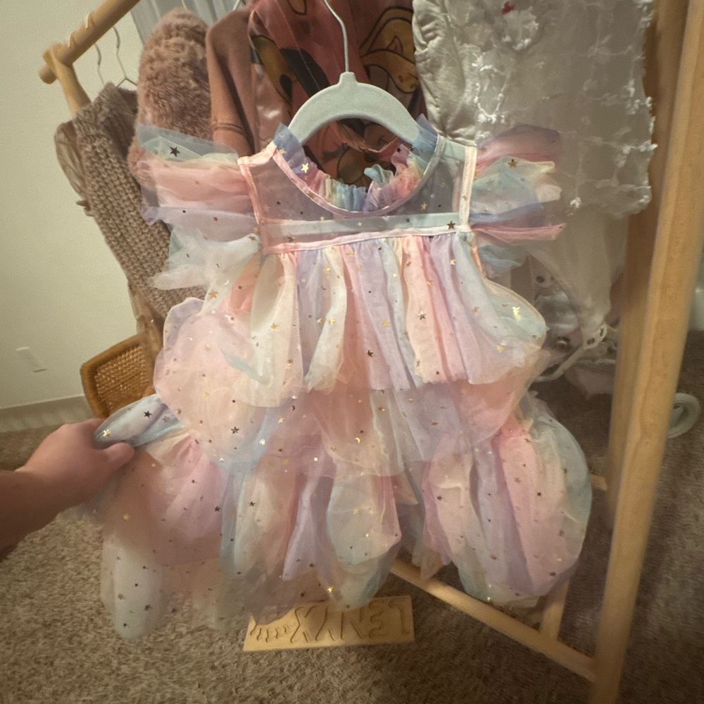 Lola + the Boys size 2 dress